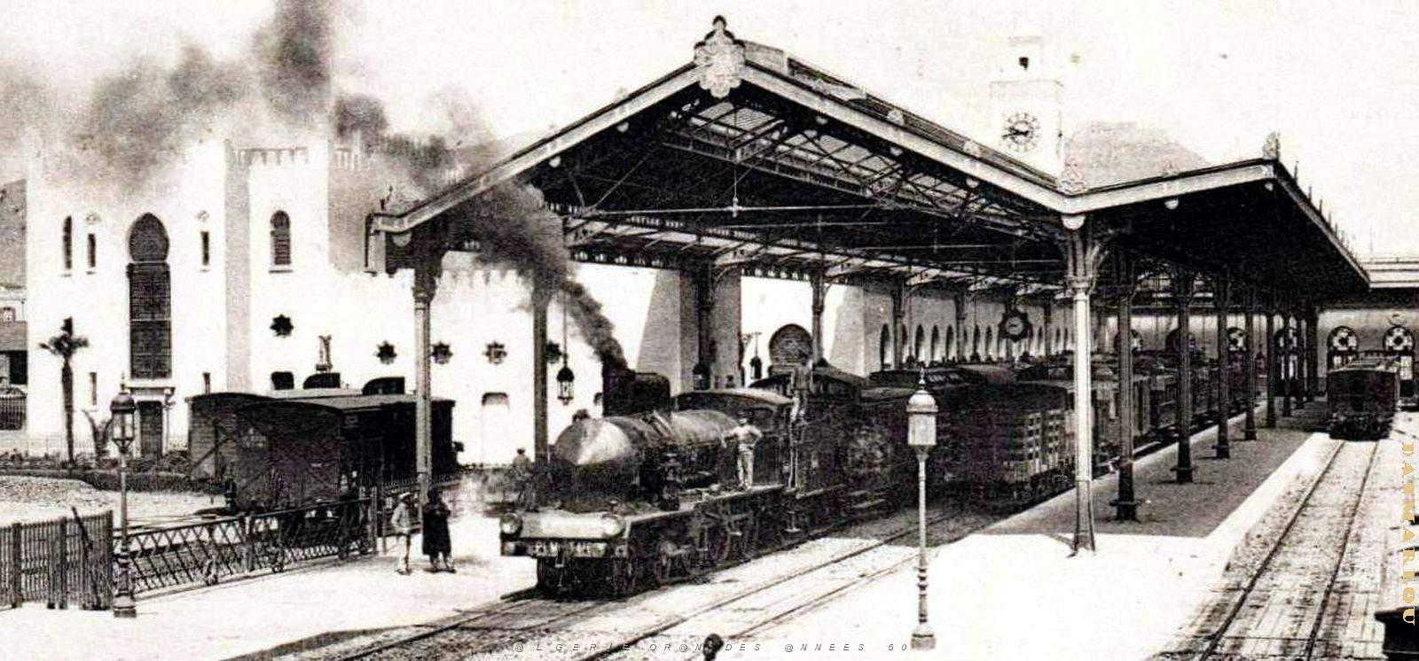 2840- Oran - Gare - Voies2.jpg